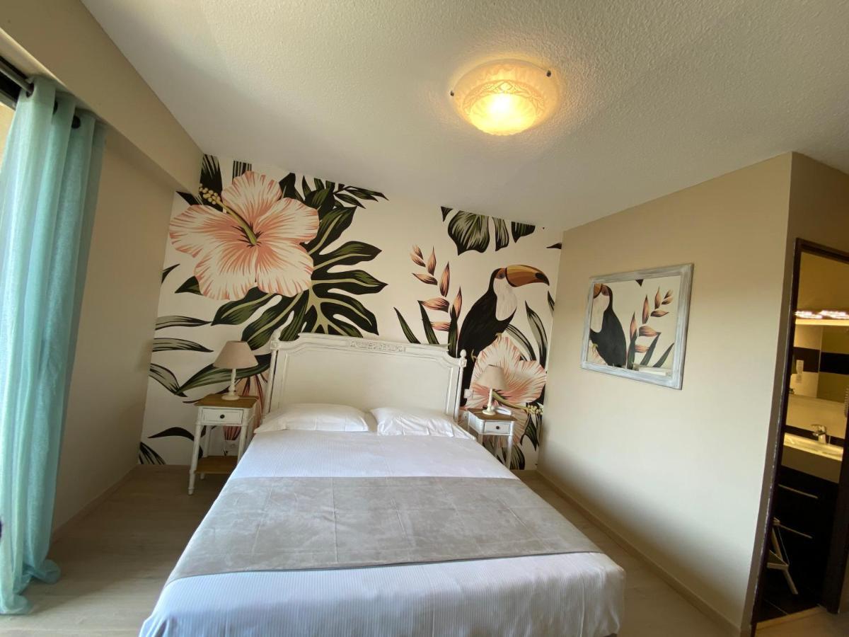 מוסטיה-סן-מארי Hotel Le Colombier מראה חיצוני תמונה