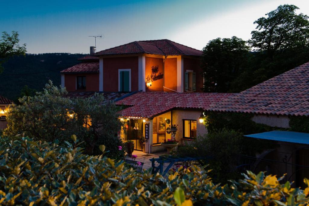 מוסטיה-סן-מארי Hotel Le Colombier מראה חיצוני תמונה
