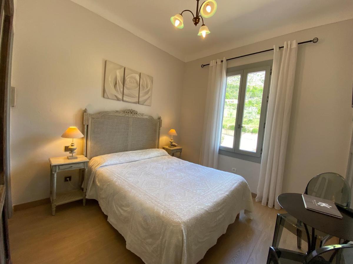מוסטיה-סן-מארי Hotel Le Colombier מראה חיצוני תמונה